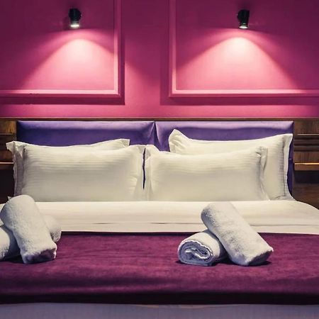 טביליסי Legend Hotel מראה חיצוני תמונה
