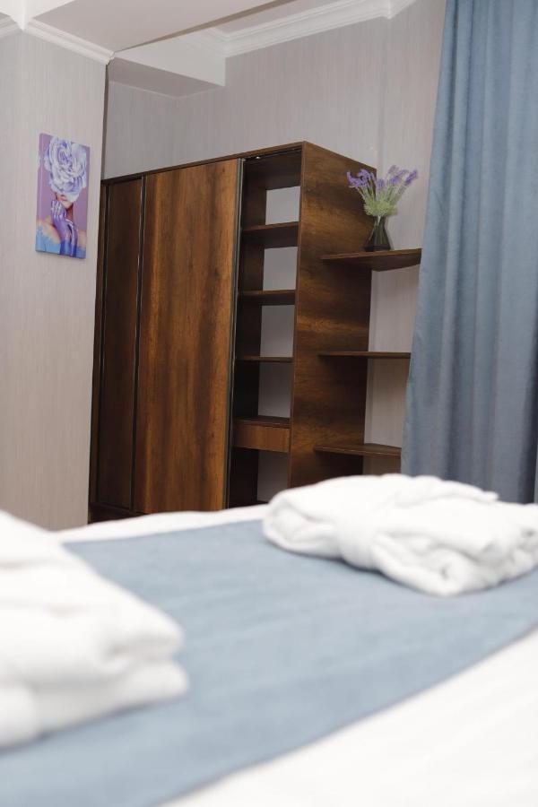 טביליסי Legend Hotel מראה חיצוני תמונה