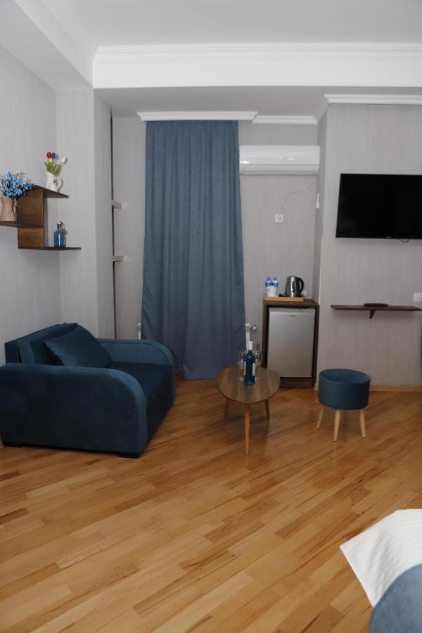 טביליסי Legend Hotel מראה חיצוני תמונה