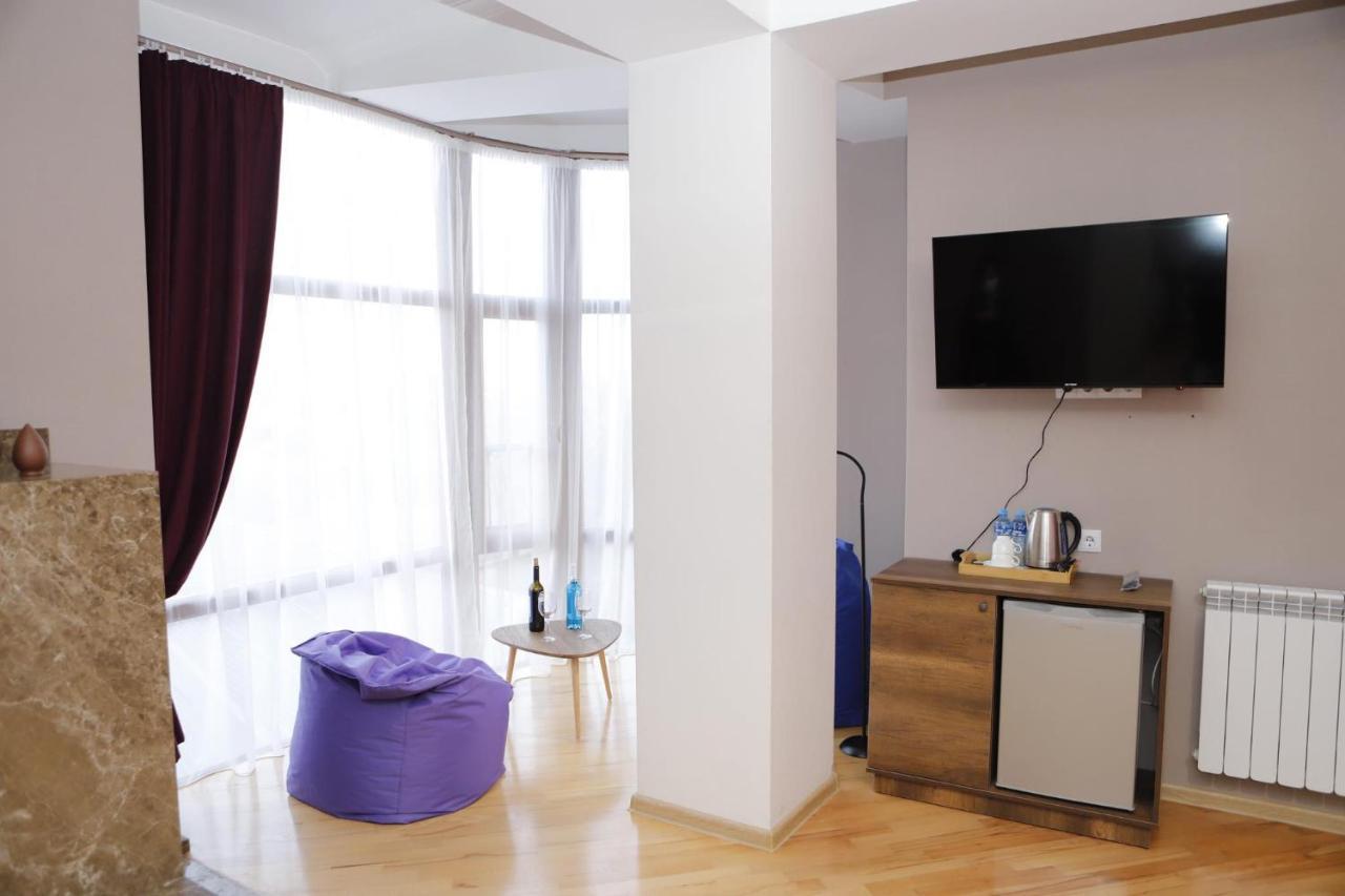 טביליסי Legend Hotel מראה חיצוני תמונה